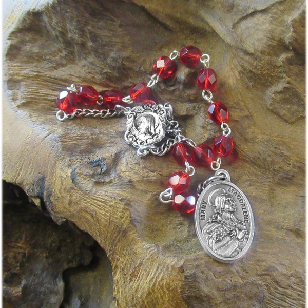 Mary Magdalene Chaplet, Devotional Chaplet, Red Czech Glass Beads, 6mm Round Faceted Beads, Scapular Centerpiece, Jesus Follower