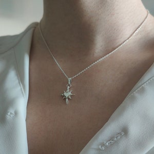 Collar Guía del Corazón Sereno - Plata de Ley 925 - Medalla de Estrella de Ocho Puntas