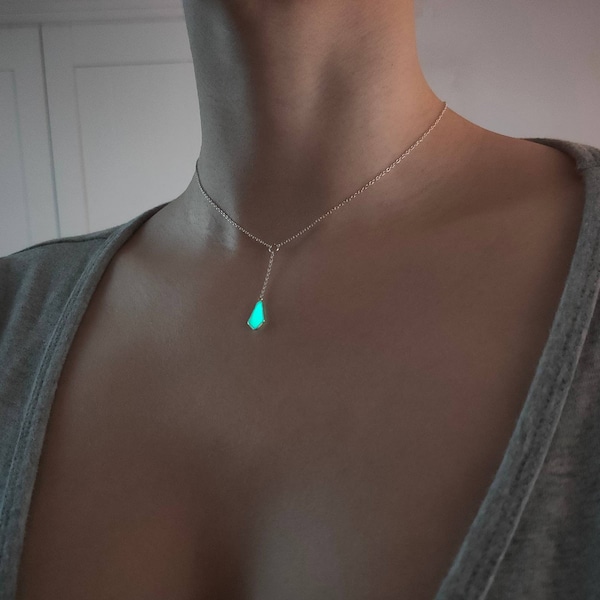 Elune Crystal Fall Necklace - All Blue - Solid Sterling Silver 925 with Turquoise Glow Charm