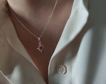 True Heart's Guide Necklace - Sterling Silver 925 - Eight-Pointed Star Medal Necklace - Red Cold Enamel