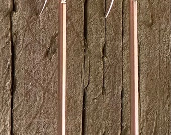 Pendientes de barra de oro rosa: elegantes y minimalistas joyas colgantes