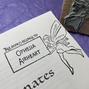 Timbre Ex Libris - Fée | De la bibliothèque de timbres | Timbre de livre personnalisé