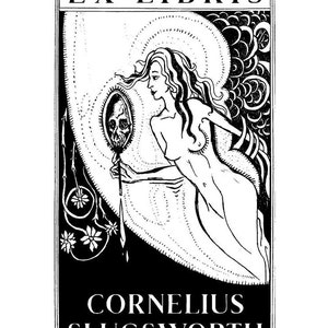 Pu&ograve; includere: Illustrazione in bianco e nero di una donna che tiene uno specchio con un teschio al suo interno. Il testo "Ex Libris Cornelius Slugsworth" &egrave; in fondo all'immagine.