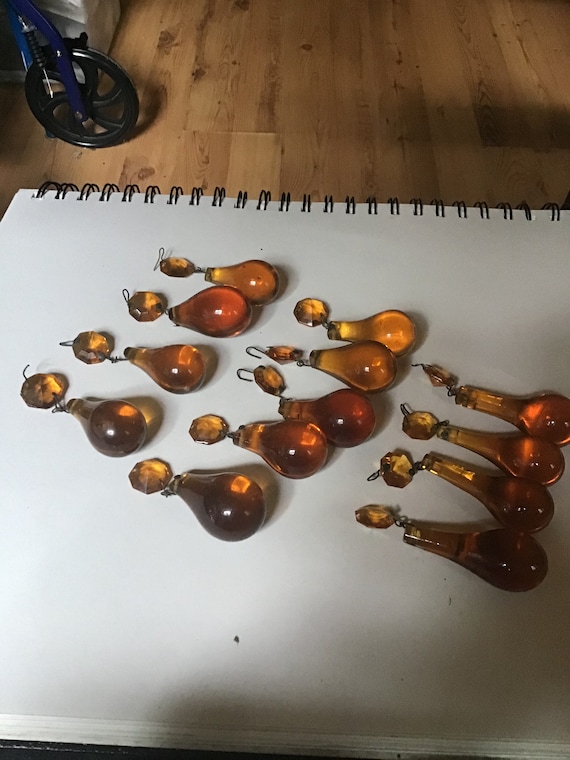 30 OFF Sale 13 Antique Glass Prisms Unusual Teardrop Etsy
