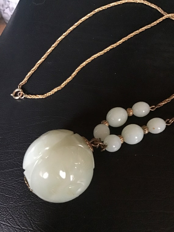 SALE ! Vintage 14k & Jade Necklace - gold - pendan