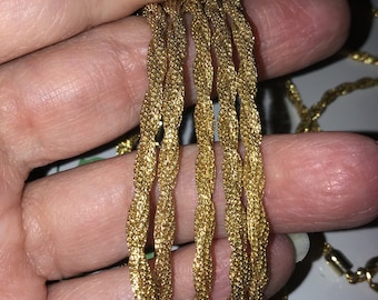SALE - 21 Vintage Gold Tone Bracelets - unused - new old stock - supplies - jewelry making - lot - 1970’s  - jewelry - estate
