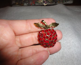 20% OFF Vintage Red Rhinestone Apple Brooch - Pin - Sparkly - Fruit - Teacher GIFT - Jewelry - Estate