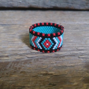 Beaded ring Turquoise Seed bead ring Geometric Modern ring band  statement ring band Seed bead jewelry Peyote ring Flat band