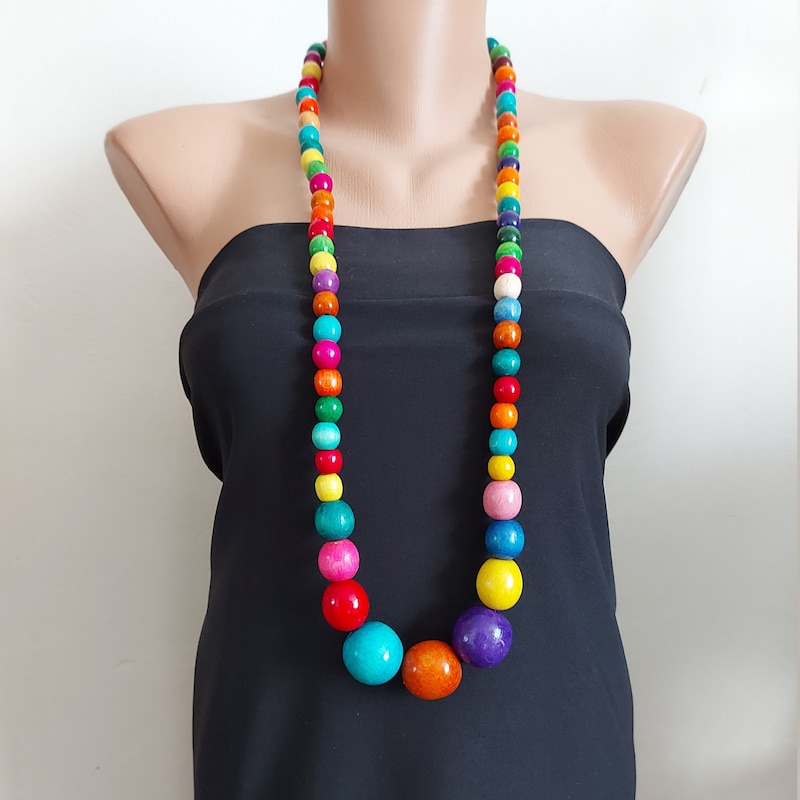 Big, Bold, and Beautiful: The Ultimate Guide to Big Beaded Necklaces Big, Bold, and Beautiful: The Ultimate Guide to Big Beaded Necklaces