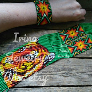 Tiger necklace, Beaded necklace tiger, Ethnic animals necklace, Beadwork jewelry, Gift for her/ him