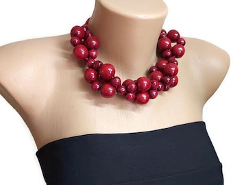 Chunky burgundy necklace statement bib necklace Wooden bordo necklace bridesmaid beaded necklace wood collar necklace Bright necklace