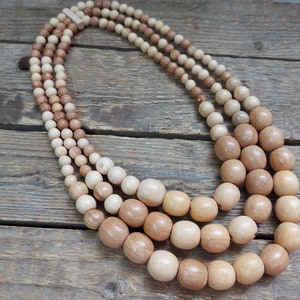 Collier en bois à trois rangées, collier de déclaration pour les femmes, collier de perles de bois, collier de perles de bois, bijoux écologiques image 5