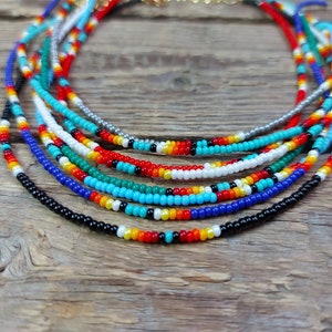 Sierlijke rocaillechoker: choker met kralenkoord, boho-ketting in etnische stijl