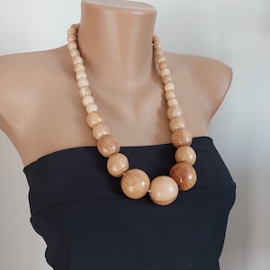 Natural color wooden necklace, Chunky necklace for women, Big bold bead necklace, Wooden beaded necklace, Boho jewelry, Eco friendly