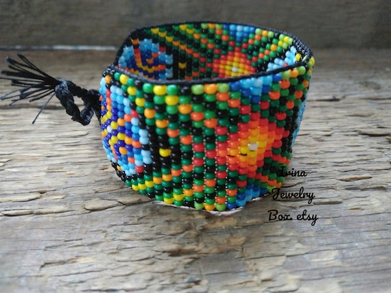 Beaded Bracelet. Bohemian Loom Bracelet. American Indian. Seed Beads. Loom  Bracelet Arrow Motifs. Beige, Blue, Bronze - Etsy