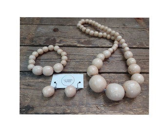 Collier épais pour femme, collier couleur ivoire, collier de perles de bois, collier audacieux en bois, bijoux bohèmes, collier en bois respectueux de l'environnement