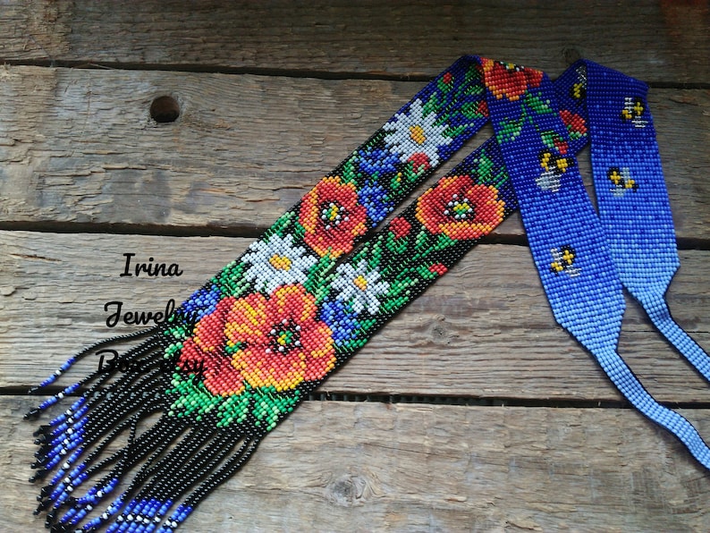 Flowers ethnic necklace,Wildflowers beaded necklace,Poppys Long seed bead necklace,Floral necklace for women,Beads jewelry,Gift for wifemom
