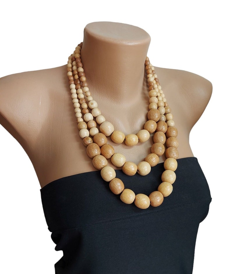 Collier en bois à trois rangées, collier de déclaration pour les femmes, collier de perles de bois, collier de perles de bois, bijoux écologiques image 1