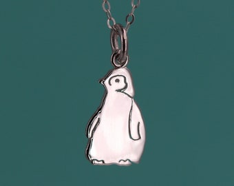 Penguin sterling silver pendant - little penguin handmade in Italy - customizable with engraving - flea pendant