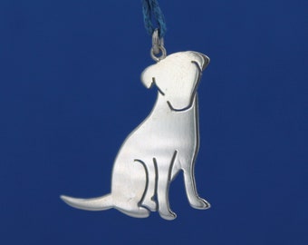 Sterling silver pendant with dog - sitting little dog pendant - labrador pendant - animal's idea - animal necklace