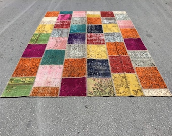 Handmade Patchwork Kilim Rug: Vintage Turkish Wool Area Rug (80x121 inches)