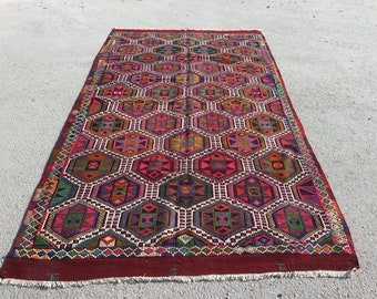 Oversized kilim rug, vintage kilim rug, Turkish red rug, large rug, room rug, 6.2 x 11 ft, bohemian rug, decorative turkish kilim,