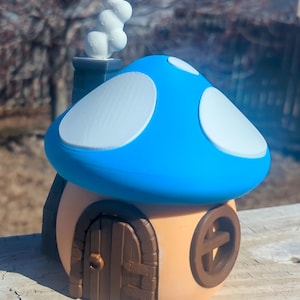 Mushroom Lamp - 3D Printed Lamp - Perfect For a Desk or Table, Ideal for Book Nook or Game Room