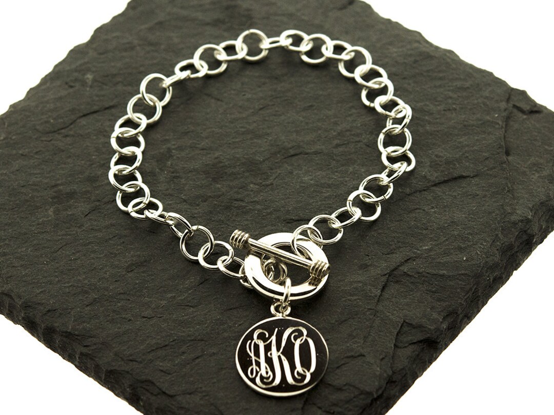 Sterling Silver 7 Bangle Bracelet w/ Round Engravable Disk. Wholesale -  925Express