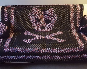 Skull and Crossbones Blanket w Pillow; Pink Camo and Black Blanket; Skull Pattern; Crochet Pattern; Blanket Pattern; Skull Gifts