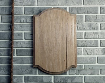 Red Oak Innkeeper Plaque, 3/8 inch Classical edging, 4 Keyhole Slots