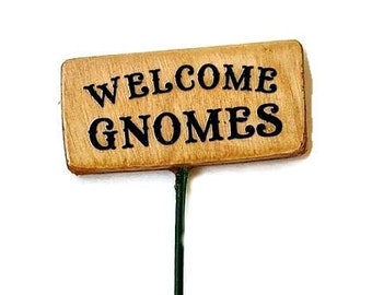 Welcome Gnomes Sign, Outdoor Gnome Garden Miniature Sign, Wood Mini Sign
