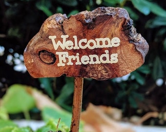 Fairy Garden Miniature Sign with Live Edge | Welcome Friends Mini Sign