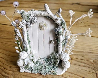 White Fairy Door - Flower Fairies, Fairy Garden, Fairy Gift, Home Decor, One of a Kind Gift, Faery Door, Wedding, Nature, Snow, OOAK,
