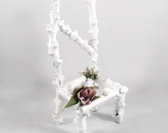 White Fairy Chair - Fairy Furniture, Fairy House, Fairy Furniture, Miniature Furniture, Dollhouse furniture, Miniature Chair, Fairy Garden