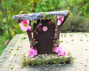 Fairy Door with Pink Flowers - Fairy House, Fairy Garden, Garden Fairy, Miniatures, Woodland, Tooth Fairy, Dollhouse, Fairy Miniatures, Fae