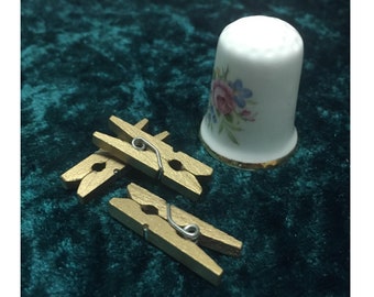 20 Gold Mini Wooden Pegs, 25mm, Miniature Pegs, Fairy Garden, Wedding Decoration, Small Pegs, Craft Pegs, Cards, Clothes pegs