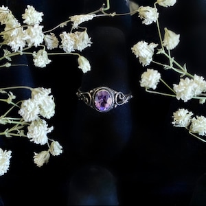 Amethyst Vine Engraved Sterling Silver Ring Size 5