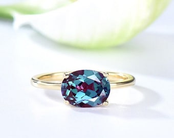 Alexandrite Solitaire Ring 14k Solid Gold,Unique Anniversary Ring, 7x9mm East To West 2ct Alexandrite Engagement Ring,Dainty Rings For Women