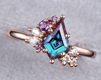 Vintage kite cut Alexandrite engagement ring cluster rose gold engagement ring art deco moissanite amethyst ring dainty wedding ring women