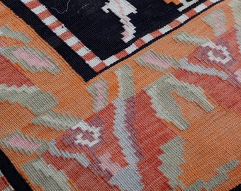 MODERN BOHO RUG Orange dining room Rose Soft Wool kilim 5x8 Vintage Basserabian kilim Floral Designer rug Handwoven rug Bohemian decor pink