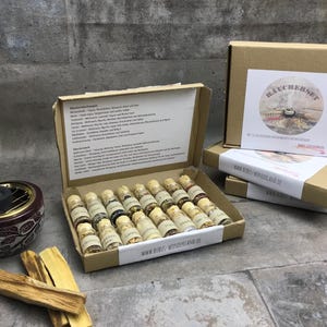 Incense set with 16 different incenses and blends