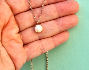 Iridescent White Pearl 8mm necklace