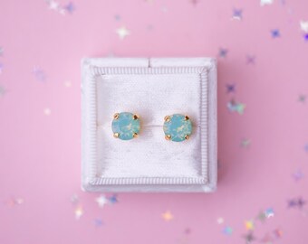 Pacific Opal oorknopjes of beugeloorbellen - 8 mm
