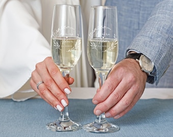 Personlig bröllopsskål med champagneglas, bröllopspresenter, champagneglas till brudgum och brud, rostglas för par, brud och brudgum