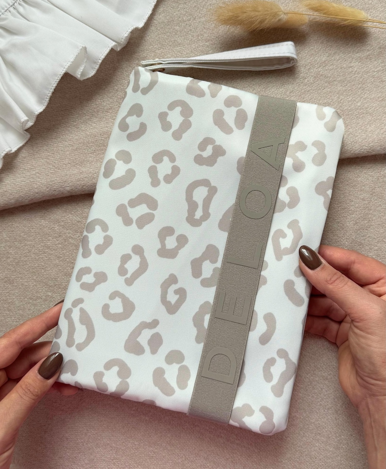 DELOA ® Bolsa de pañales para llevar con mucho espacio - Bolsa de pañales pequeña, organizador de pañales para bebé imagen 2