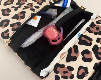 DELOA ® Diaper bag for on the go with plenty of space - Small diaper bag, baby diaper organizer