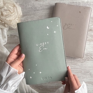Funda U-book DELOA ®, funda U-book con compartimento para certificado de vacunación en piel sintética Saffiano