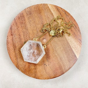 Astris/// Gold Clear Quartz Hexagon Necklace (EPJ-NOD12-CQ)