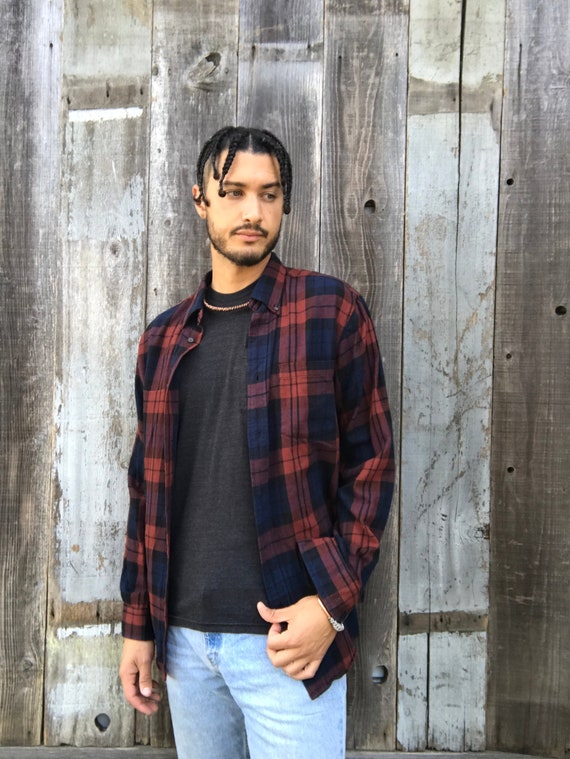 90s St. John's Long Sleeve Flannel | Mens Long Sle