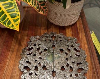 Vintage Silverplate Trivet, Hearts and Flowers, Expandable Casserole Hot Plate Holder